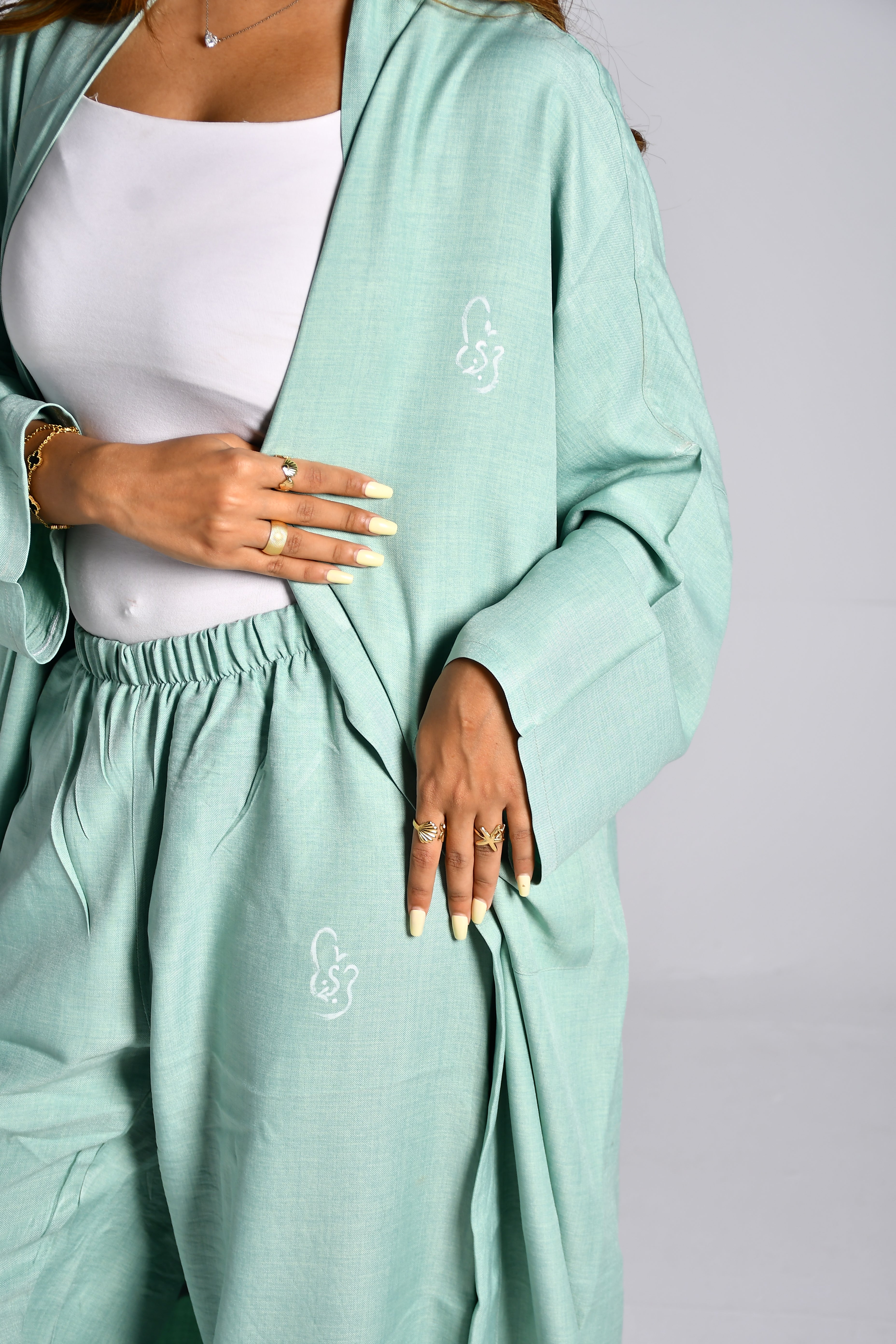Green linen set