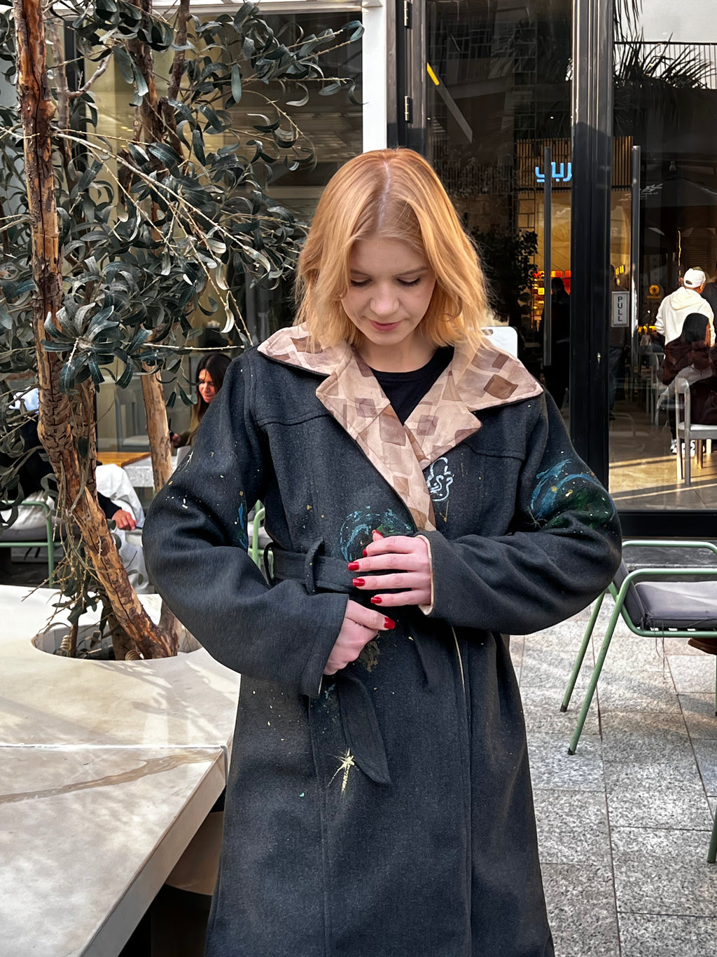 Abstract double-face coat