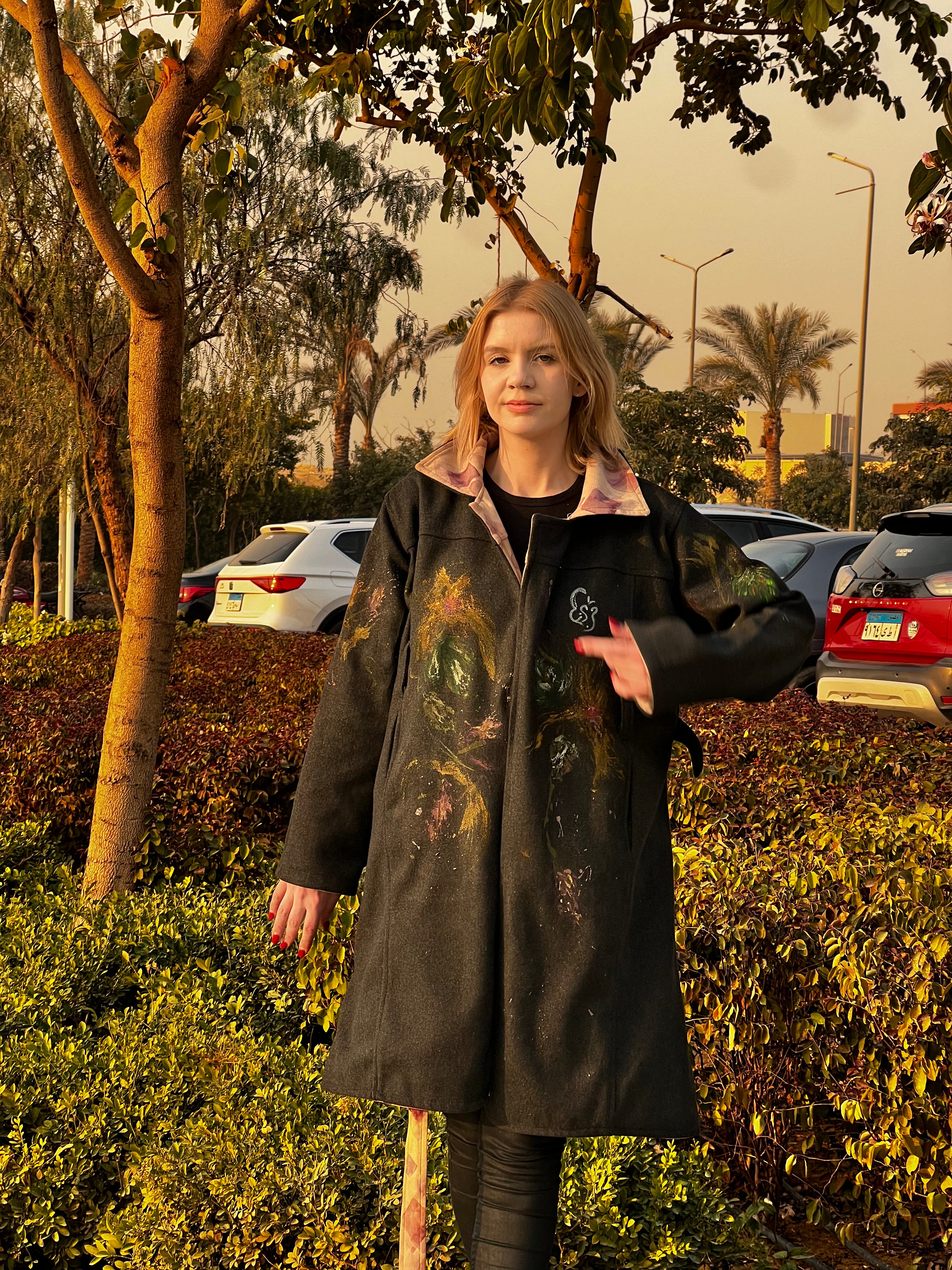 Abstract double-face coat